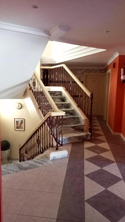 Hotel El Pozo De La Nieve Tordesillas Zewnętrze zdjęcie