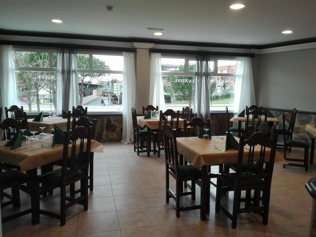 Hotel El Pozo De La Nieve Tordesillas Zewnętrze zdjęcie