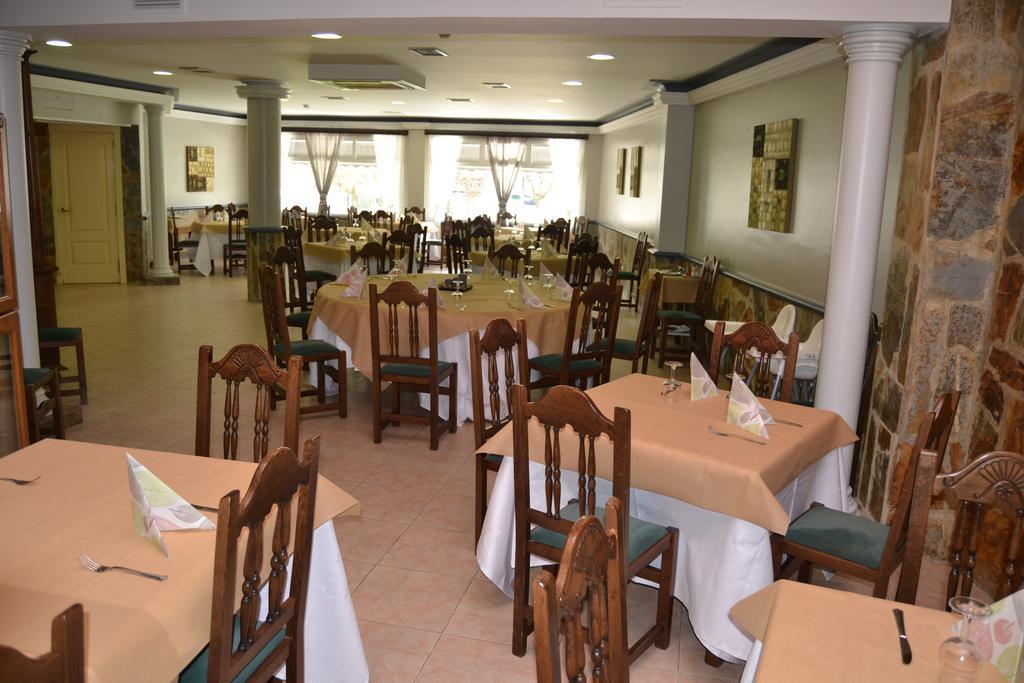 Hotel El Pozo De La Nieve Tordesillas Zewnętrze zdjęcie